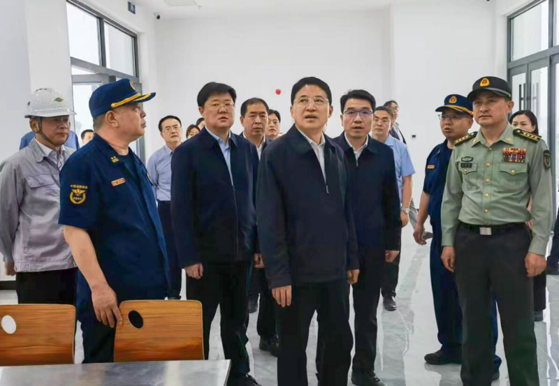 儲祥好到西部公司運(yùn)城市綜合訓(xùn)練基地建設(shè)項目調(diào)研