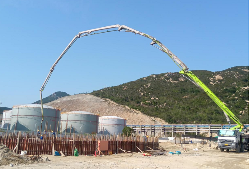中南公司珠海項(xiàng)目儲罐環(huán)墻基礎(chǔ)完成澆筑